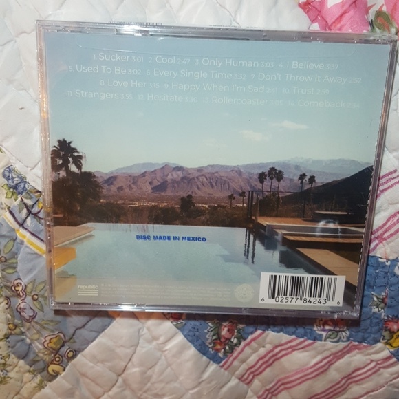 NWT Jonas Brothers Happiness Begins CD - Picture 2 of 4